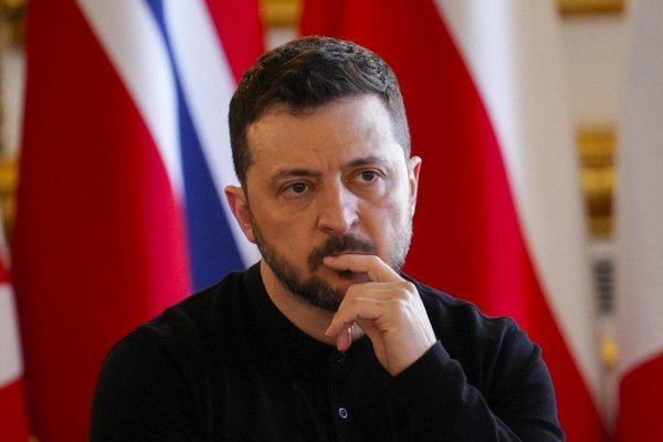 The Economist: Je Zelenskyj nenávidený diktátor alebo populárny hrdina?