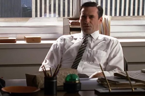 Zbohom, Don Draper: AI prichádza do reklamného priemyslu