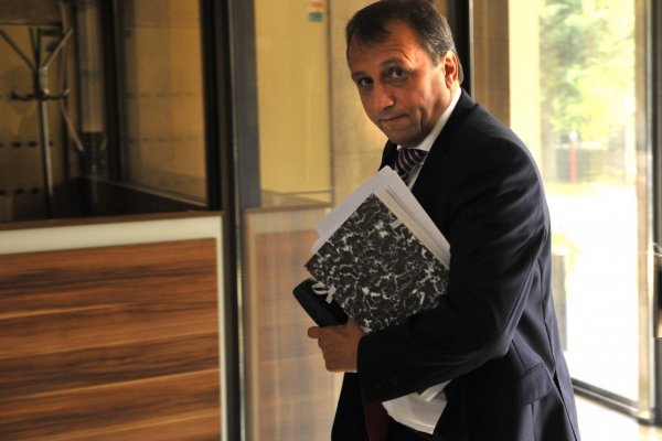 Vo veku 60 rokov zomrel bývalý poslanec NR SR J. Burian