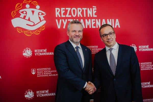 Poslanci Hlasu-SD nezahlasujú za prelomenie veta prezidenta