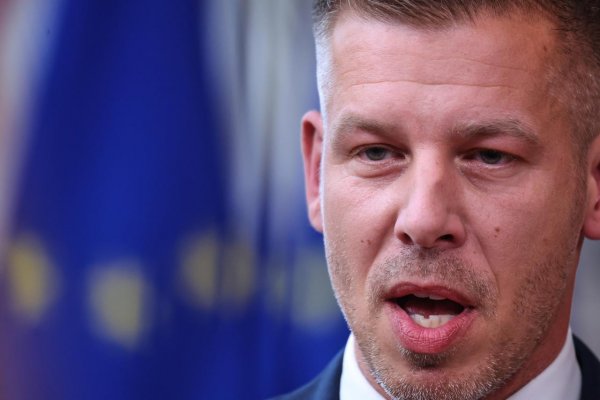 Magyar: Spúšťame ukončenie mandátu prezidenta Tamása Sulyoka