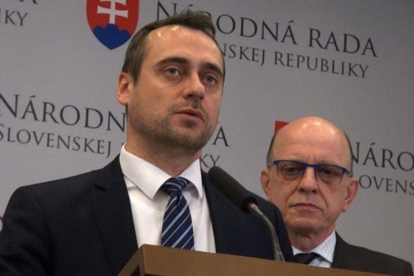 Rajtár: Prokurátori taja svoje majetky