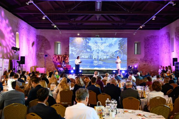 Priamy potomok Márie Terézie príde v septembri na Slovensko: Prezradí, ako môžu skúsenosti dynastie pomôcť podnikateľom