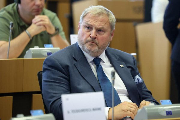 .mladí: Estónsky europoslanec o odolnosti voči dezinformáciám a rozdieloch so Slovenskom: My sme boli proti hoaxom zaočkovaní