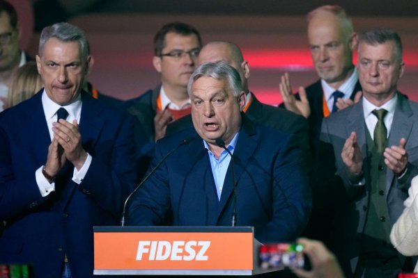 Šéf maďarského protikorupčného úradu: Za Orbána sa vo veľkom kradlo z eurofondov