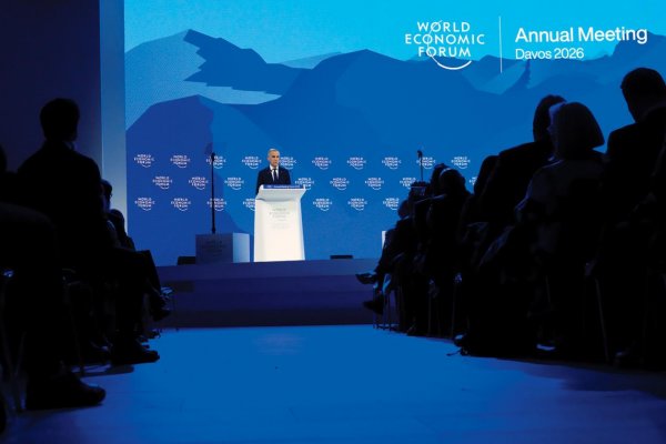 V Davose sa menil svet, slovenský prezident ani premiér tam neboli