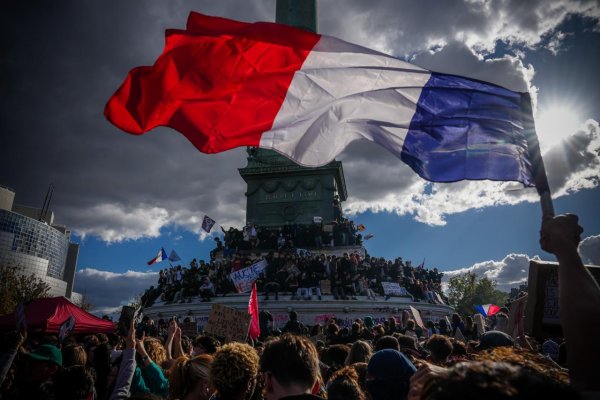 Protesty študentov vo Francúzsku pokračujú, OSN vyzvala na zastavenie násilia