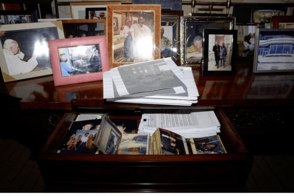 Objavili vyše milión nových dokumentov súvisiacich s Jeffreyom Epsteinom