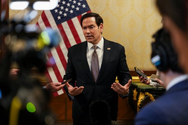 Rubio: USA neurobia nič, čo by ohrozilo bezpečnosť štátov Perzského zálivu