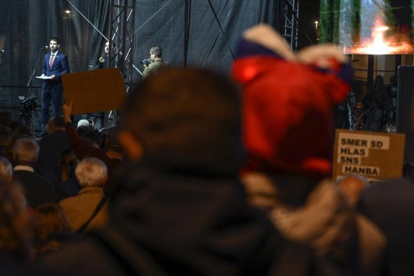 V Bratislave a ďalších mestách sa konajú opozičné protivládne protesty