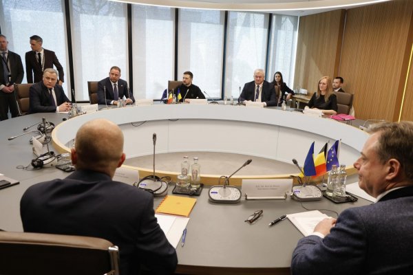 Dnes sa v Bruseli koná mimoriadny samit EÚ o Ukrajine a európskej obrane