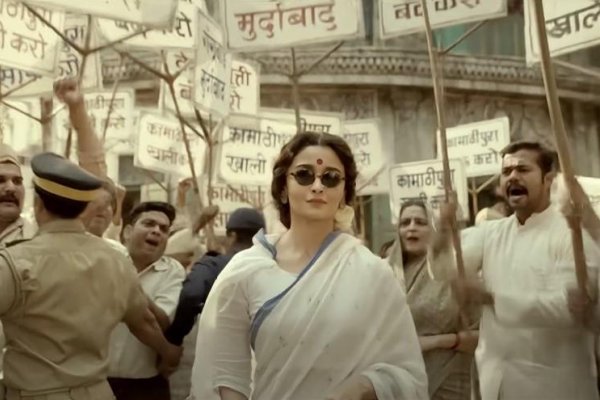 Gangubai Kathiawadi: Predané dievča, z ktorého sa stala bojovníčka za práva prostitútok