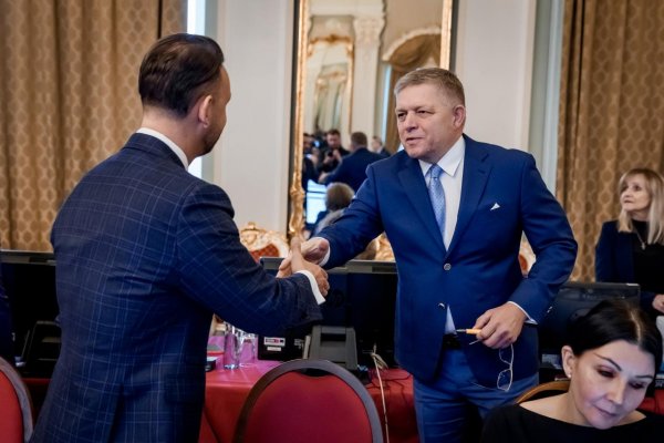 Smer-SD ponúkol Šutajovi Eštokovi právnu pomoc v súvislosti s rozsudkom