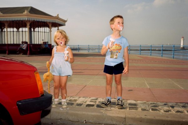 Zomrel jeden z najvplyvnejších dokumentárnych fotografov súčasnosti Martin Parr