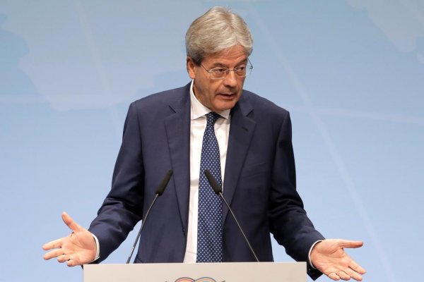Italský premiér má pravdu, V4 poučuje o uprchlících a nehne ani prstem