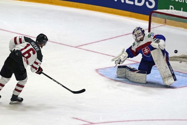 Slováci prehrali na MS v hokeji s Kanadou 1:5