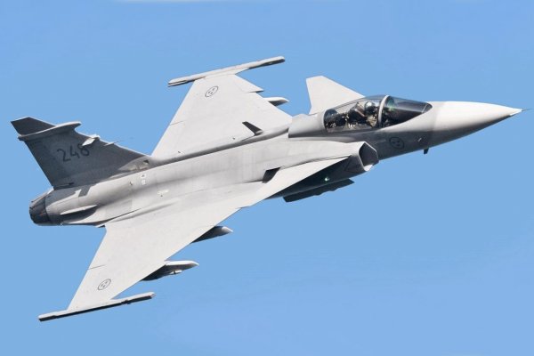 Ukrajina podpísala so Švédskom zmluvu na 16 stíhačiek Gripen