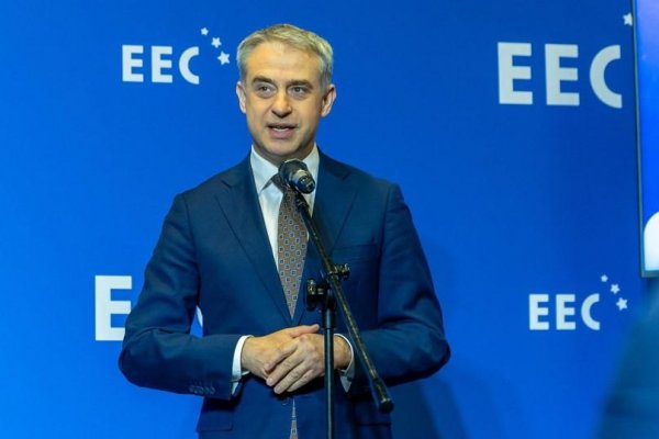 Poľsko kritizuje Muskov Starlink za vylúčenie krajiny z európskeho roamingu