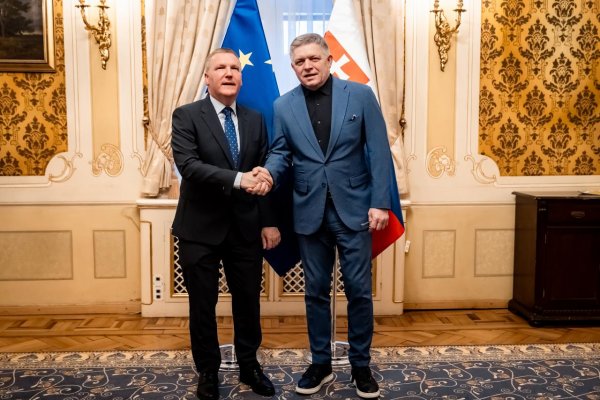 Fico na stretnutí s eurokomisárom pre spravodlivosť kritizoval Matovičovu vládu, pýtal sa na Lipšica a Hrubalu