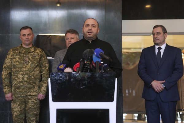 Ukrajinský minister obrany Umerov: Ďalším krokom by malo byť stretnutie Zelenskyj – Putin​