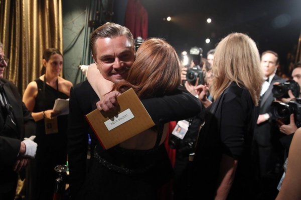 DiCaprio má konečne svojho Oscara