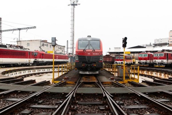 Novým generálnym riaditeľom ŽSR bude Bednárik, Sako končí vo funkcii