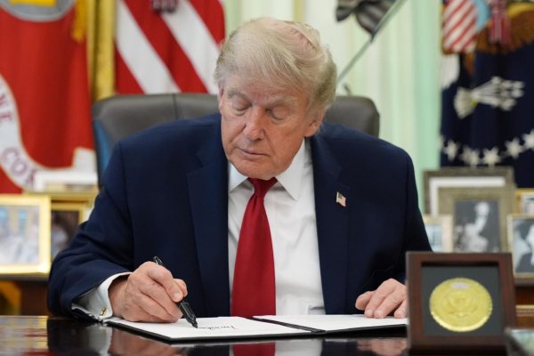 Donald Trump zarobil v prvom roku svojho druhého funkčného obdobia viac než miliardu dolárov