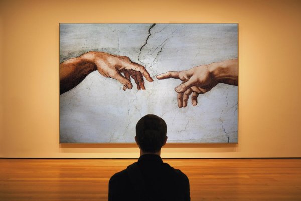 Hríb, Mojžiš: Je vojna, sú páni Trump s Ficom, a čo radosť a krása? Máme na ne právo?