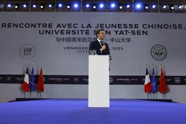 Európa nesmie nasledovať USA a Čínu v otázke Taiwanu, vyhlásil Macron