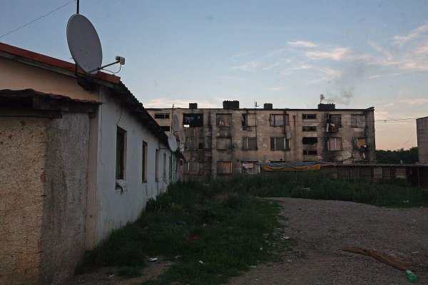Reportáž z Moldavy nad Bodvou: Aká je pravda o razii?