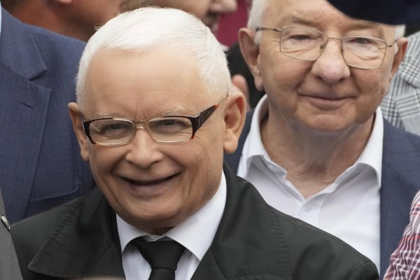 Kaczynski bol znovuzvolený za lídra strany PiS