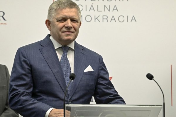 Demokrati upozorňujú na predražený obchod s podielom v JESS a Ficov možný konflikt záujmov