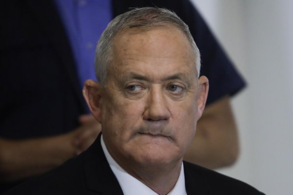 Novým Izraelským premiérom chce byť Ganc, odmieta Netanjahua ako lídra