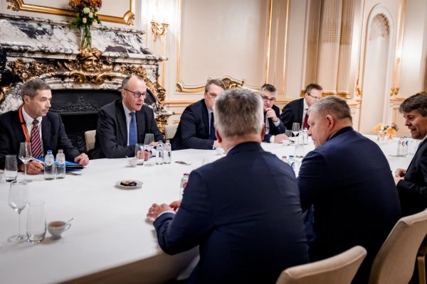 Fico s Merzom očakávajú revíziu zákazu predaja áut so spaľovacím motorom