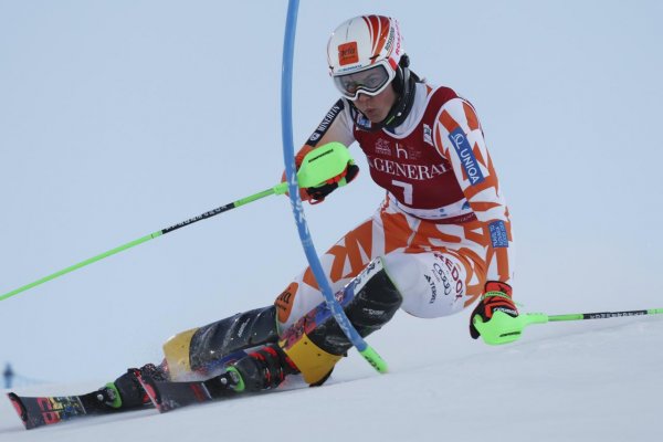 Vlhová je po prvom kole nedeľňajšieho slalomu tretia