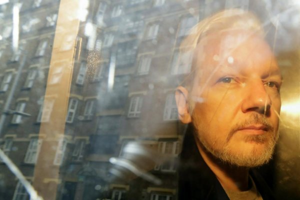 Švédska prokuratúra obnoví proces so zakladateľom WikiLeaks Assangeom