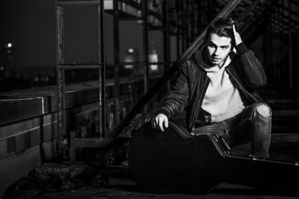 Andreas Varady: Gitarista z Rimavskej Soboty, ktorý spolupracoval s Quincy Jonesom