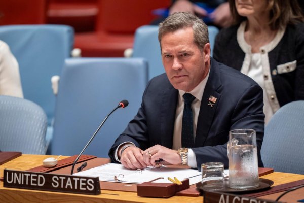 Sme odhodlaní brániť každý centimeter územia NATO, vyhlásil Waltz