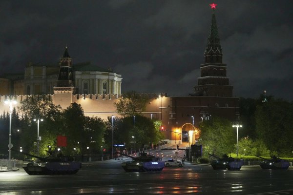 Rusko: Novinárka ušla z domáceho väzenia do Francúzska