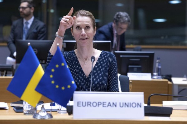 Po útoku na ukrajinské Sumy žiada Kallasová maximálny tlak na Rusko