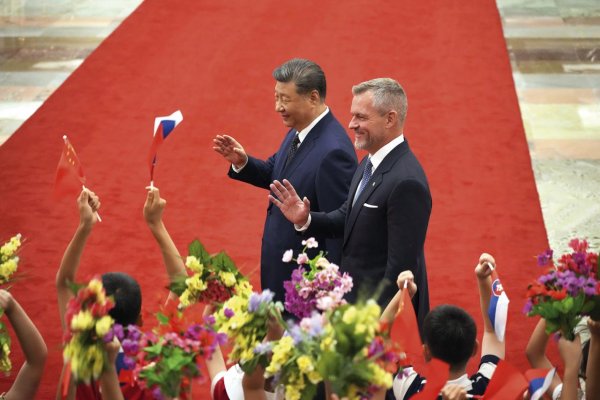 Prezident si neuvedomuje čínske riziká