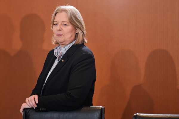Nemecká ministerka práce Basová odstupuje z funkcie