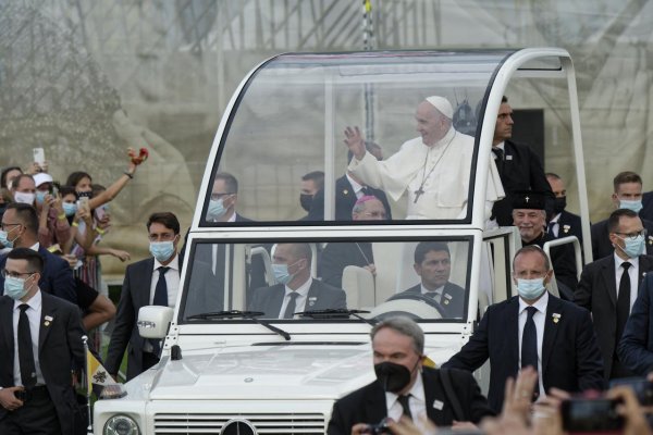 Z jedného z Františkových papamobilov spravia mobilnú kliniku pre deti v Gaze