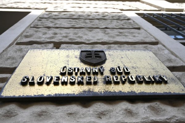 Ústavný súd: Niektoré ustanovenia vládnej novely o disciplinárnych senátoch nie sú v súlade s ústavou