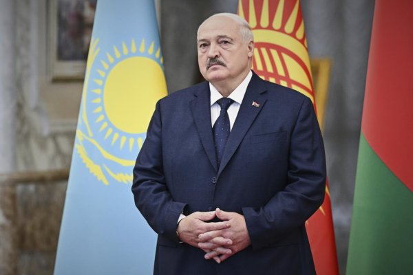 Lukašenko omilostil ďalšiu skupinu politických väzňov