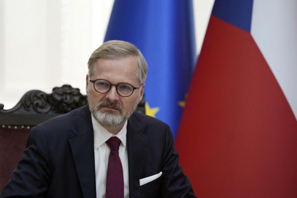 Fiala odmietol Ficovu výzvu na spoločné rokovania vlád