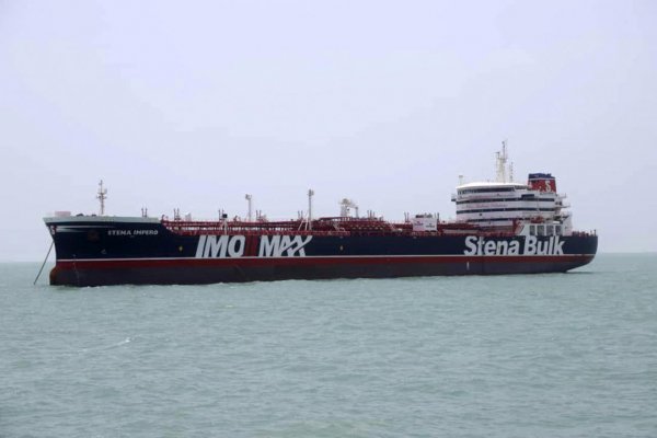 Británia chce po zadržaní tankerov zmierniť napätie vo vzťahoch s Iránom