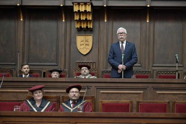 PS plánuje predložiť na septembrovej schôdzi parlementu vlastnú novelu vysokoškolského zákona, chce kvalitnejšie riadenie škôl