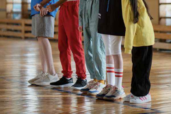 Poslanci schválili povinnú tretiu hodinu telesnej výchovy