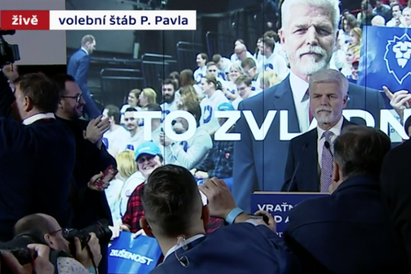 Generál Petr Pavel vo finiši porazil Andreja Babiša